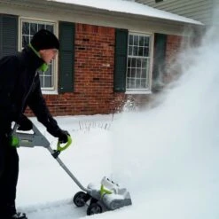 40-Volt Cordless Electric Snow Shovel -3M Shop Great20States20Corp20dba20American20Lawn20Mower20Co SN74016xx6xxf6f3a0