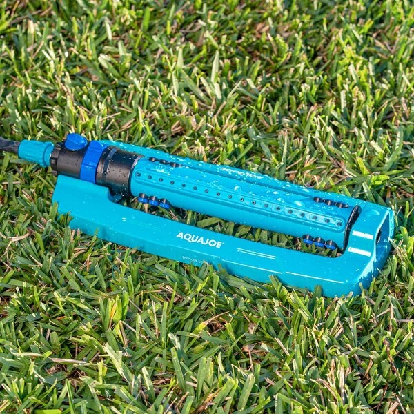 Indestructible Metal Base Oscillating Sprinkler | Customizable Coverage | 4973 Sq Ft Max Coverage 3 Indestructible Metal Base Oscillating Sprinkler | Customizable Coverage | 4973 Sq Ft Max Coverage - Image 3